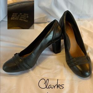 Clarks black pumps size 9